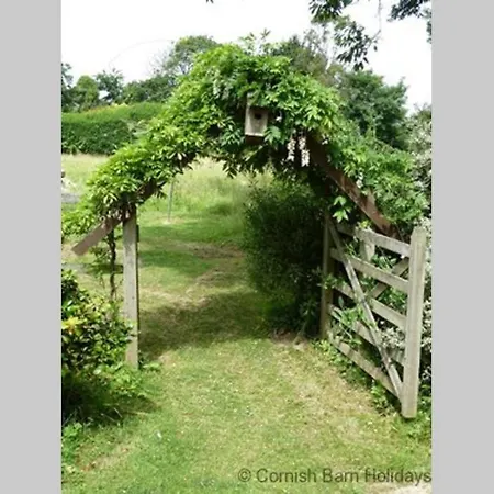 The Snug At Cornish Barn Holidays